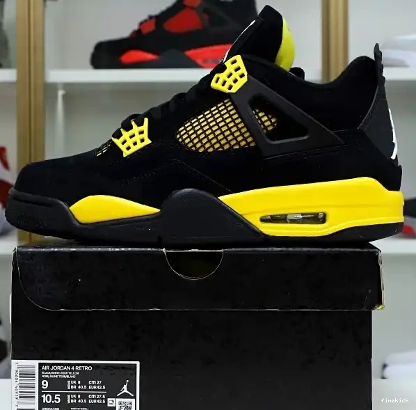 Air Jordan thunder  2023 Jordan4 0325